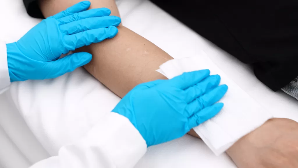 cleanse the arm skin